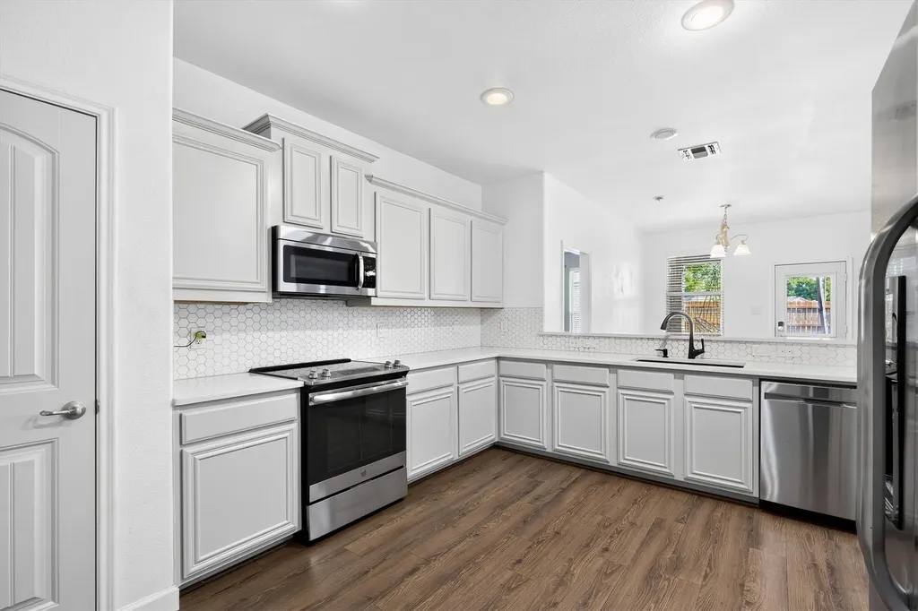 502 Fountain View Lane Josephine TX 75173