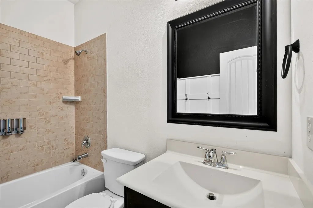 502 Fountain View Lane Josephine TX 75173