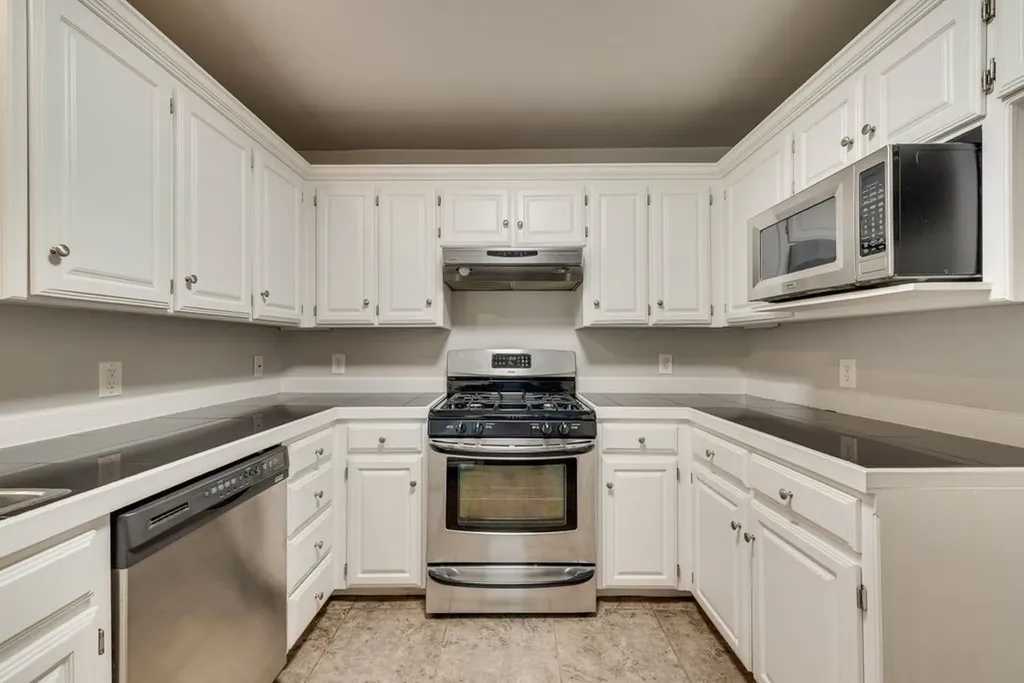 301 South Circle Grandview TX 76050