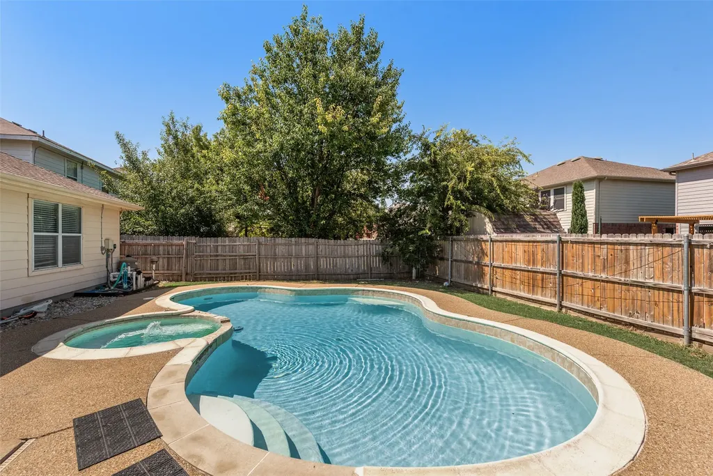 13513 Lost Spurs Road Fort Worth TX 76262