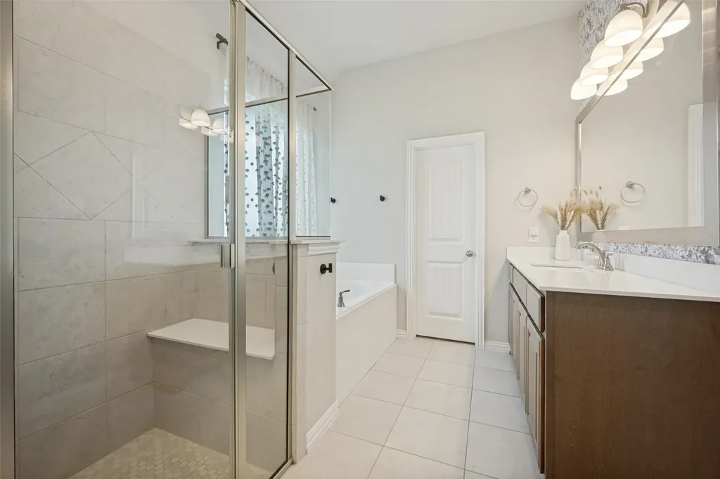 7421 Autumn Grove Lane Ponder TX 76259