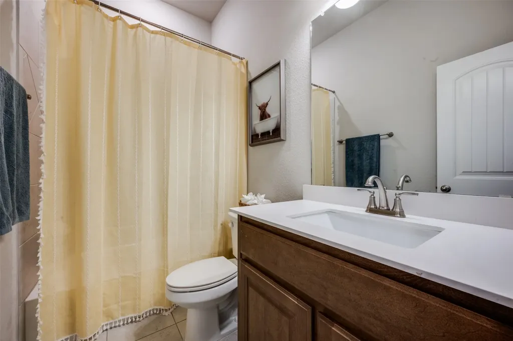 7421 Autumn Grove Lane Ponder TX 76259