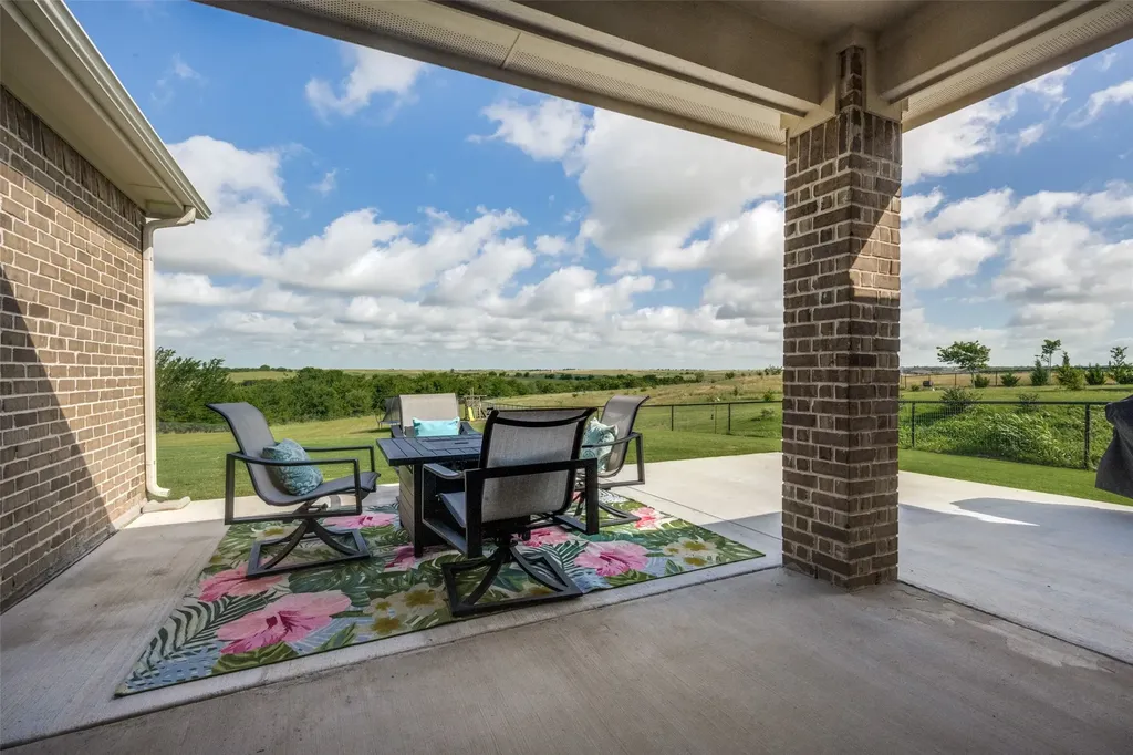 7421 Autumn Grove Lane Ponder TX 76259