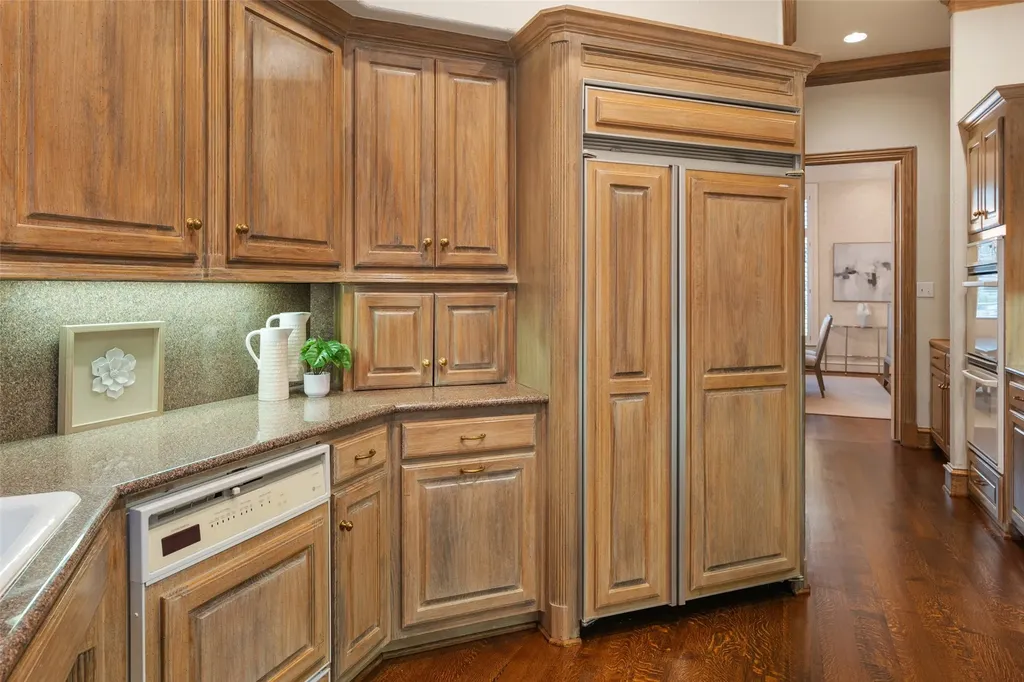7 Knightwood Court Dallas TX 75225