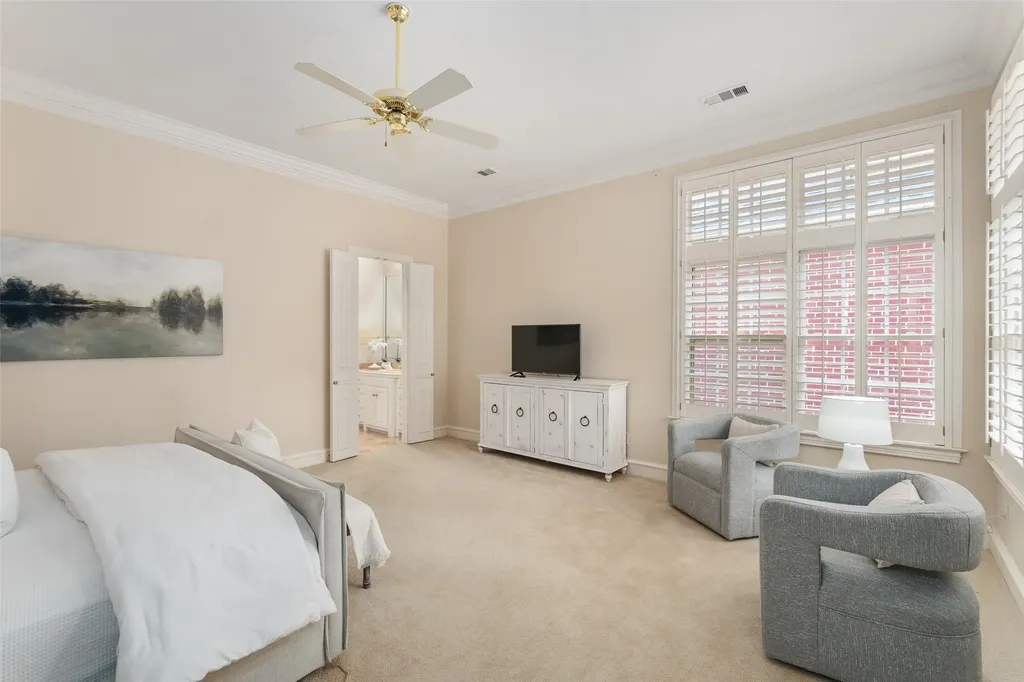 7 Knightwood Court Dallas TX 75225