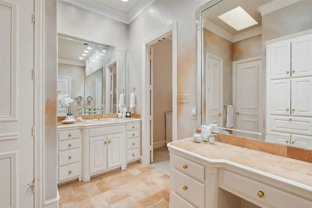 7 Knightwood Court Dallas TX 75225
