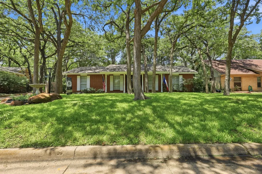 3702 Hastings Drive Arlington TX 76013