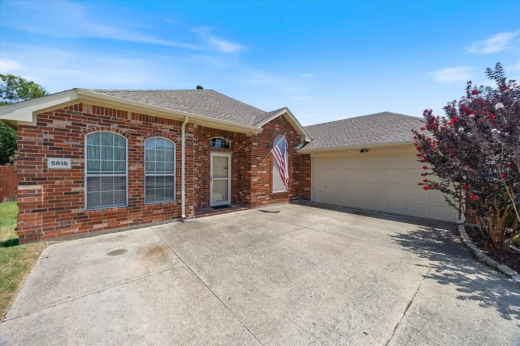 5815 Teal Court Sachse TX 75048