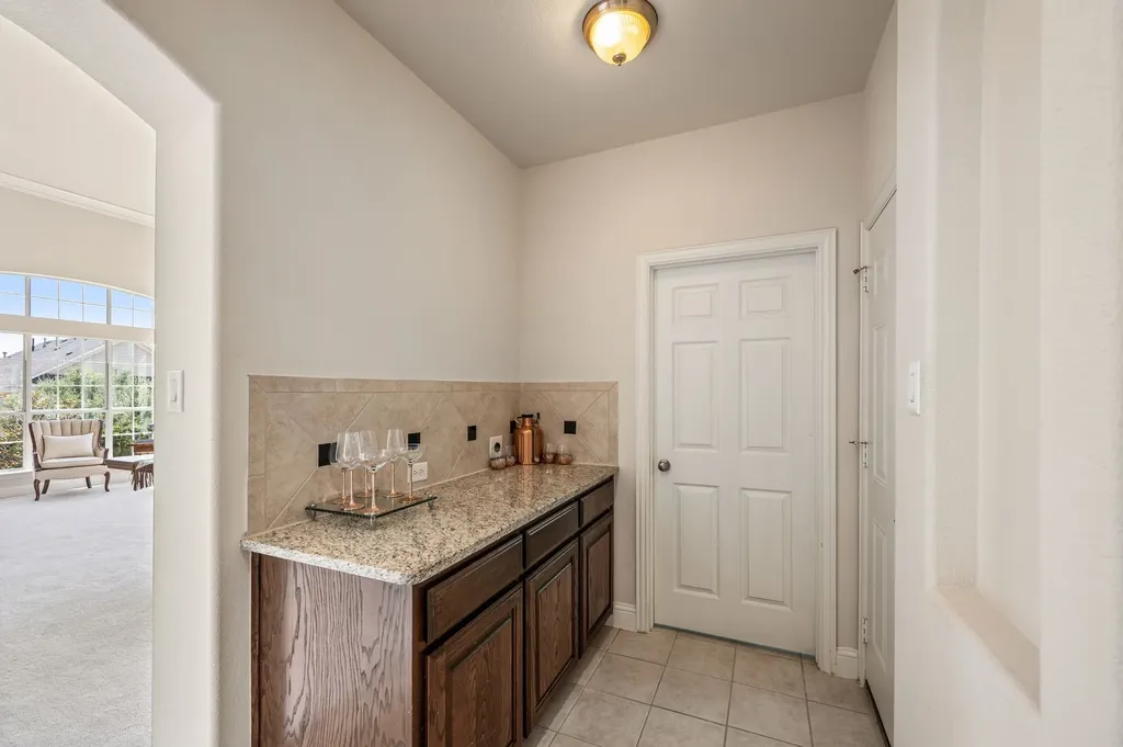 4109 Claridge Terrace Garland TX 75043