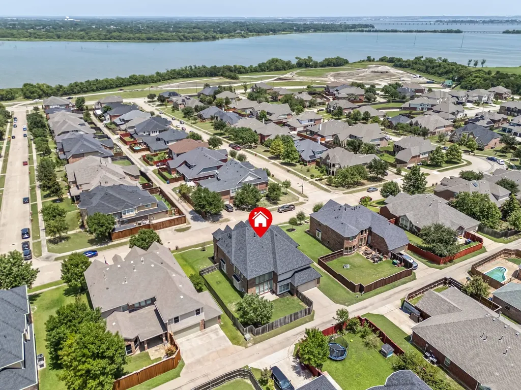 4109 Claridge Terrace Garland TX 75043