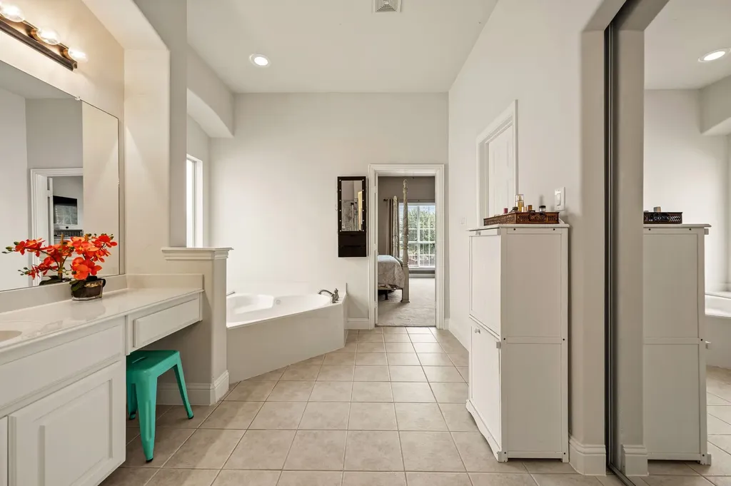 4109 Claridge Terrace Garland TX 75043