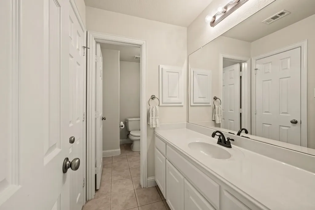 4109 Claridge Terrace Garland TX 75043