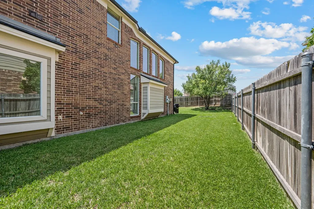 4109 Claridge Terrace Garland TX 75043