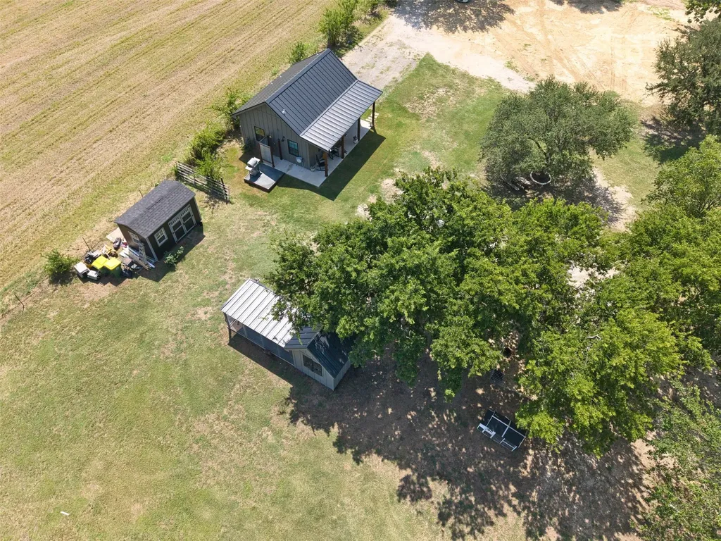 1521 County Road 1107b1 Cleburne TX 76031