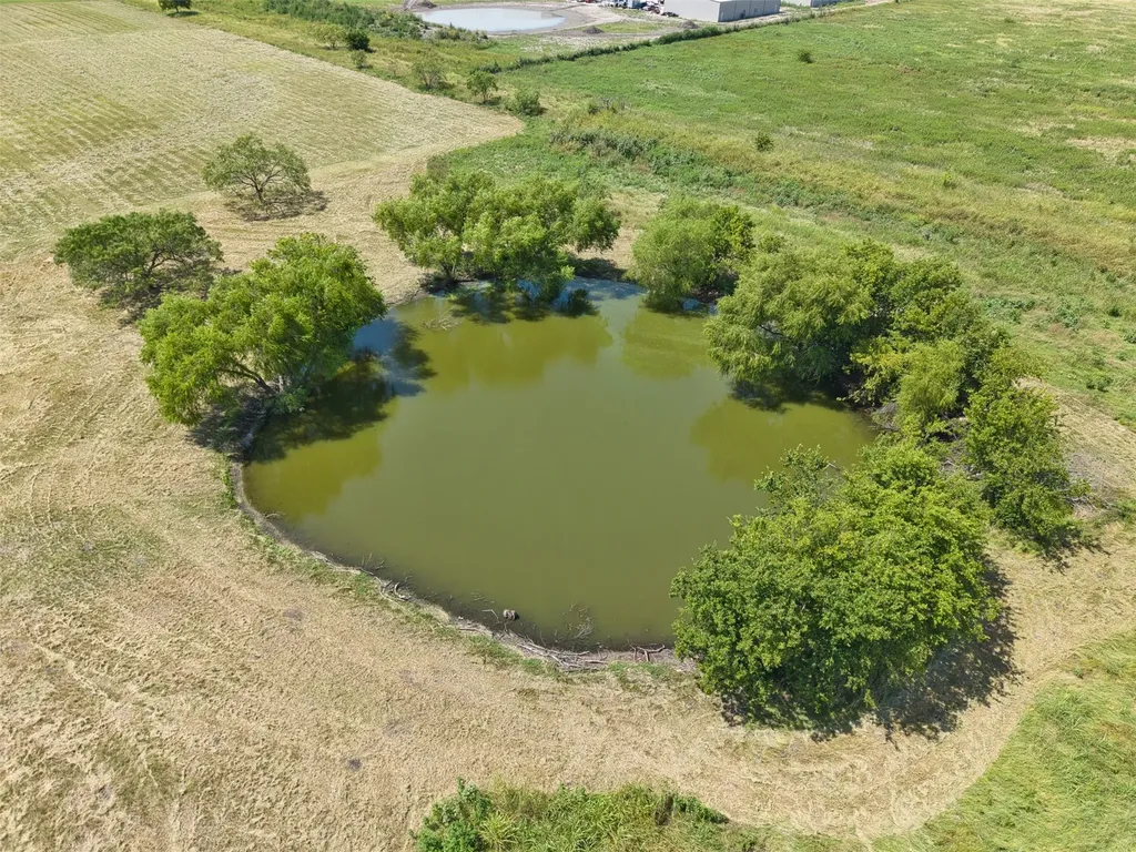 1521 County Road 1107b1 Cleburne TX 76031