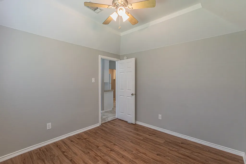 9269 Meandering Drive North Richland Hills TX 76182
