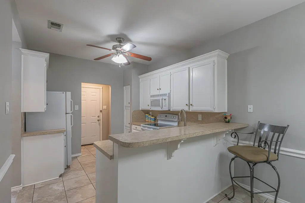9269 Meandering Drive North Richland Hills TX 76182