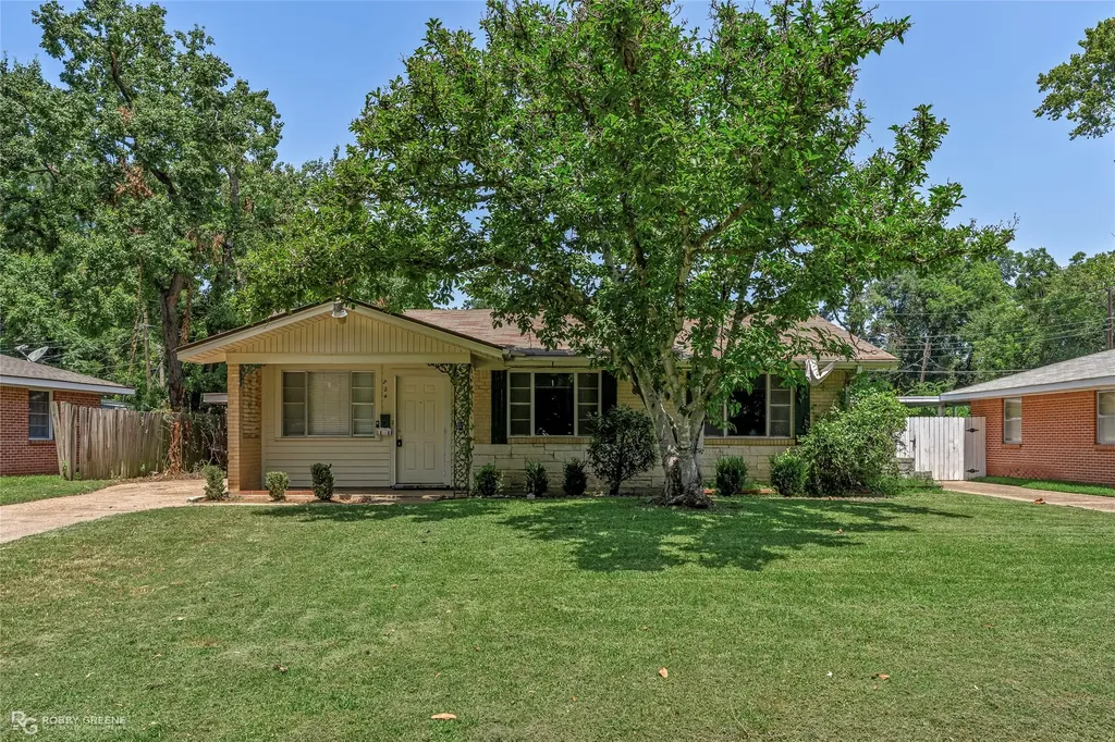 724 E Washington Street Shreveport LA 71104