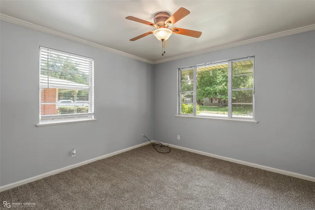 724 E Washington Street Shreveport LA 71104