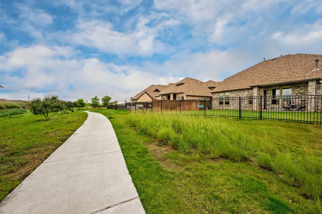 778 Corner Post Path Celina TX 75009