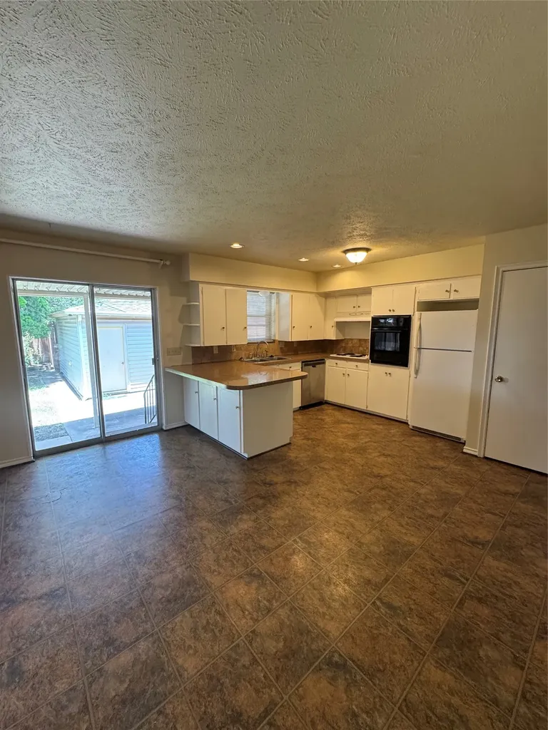 11037 Joymeadow Drive Dallas TX 75218