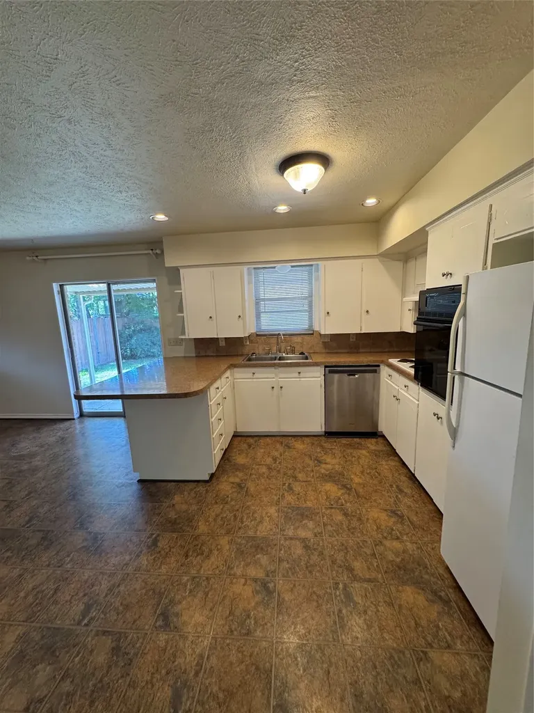 11037 Joymeadow Drive Dallas TX 75218