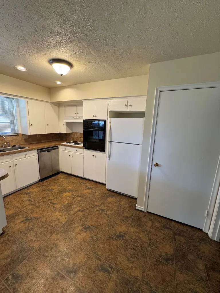 11037 Joymeadow Drive Dallas TX 75218