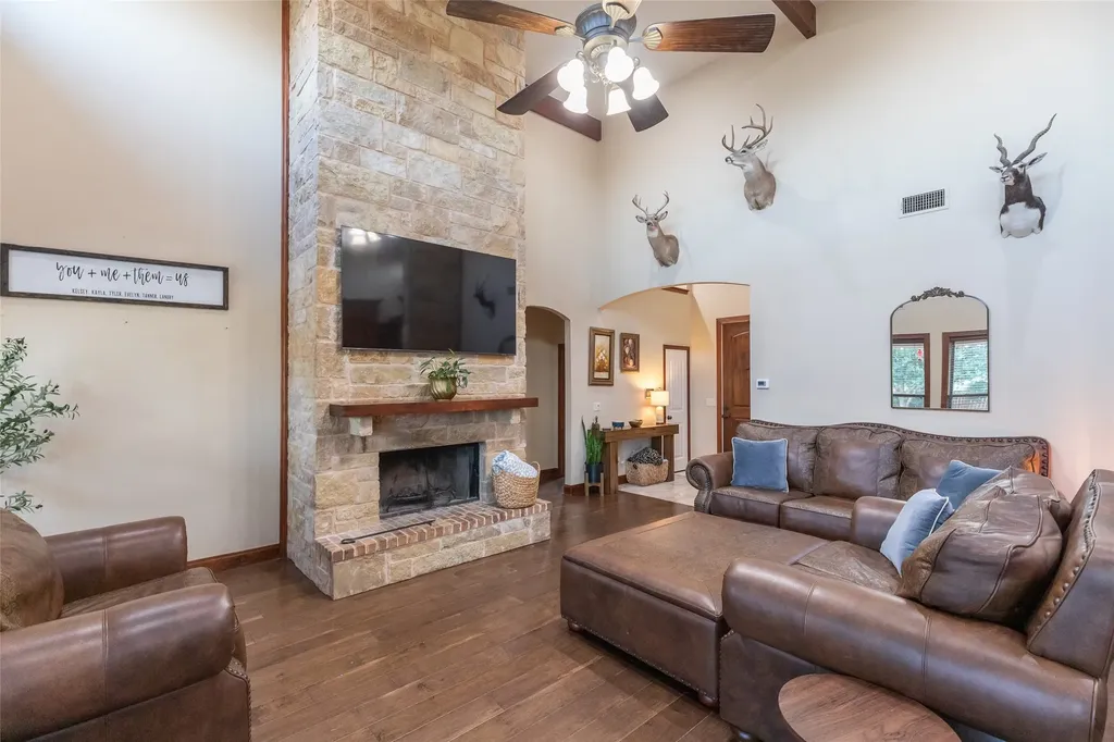 157 Coates Avenue Tuscola TX 79562