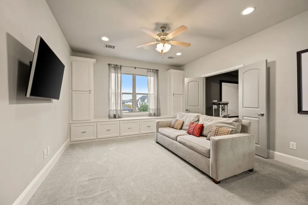 908 Lake Carillon Lane Southlake TX 76092