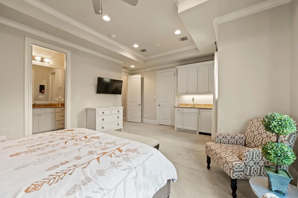 908 Lake Carillon Lane Southlake TX 76092