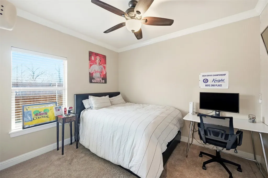 21 Lone Oak Boulevard Pottsboro TX 75076