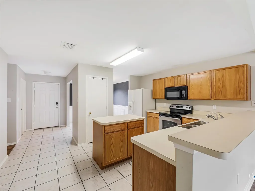 1637 Elm Street Anna TX 75409