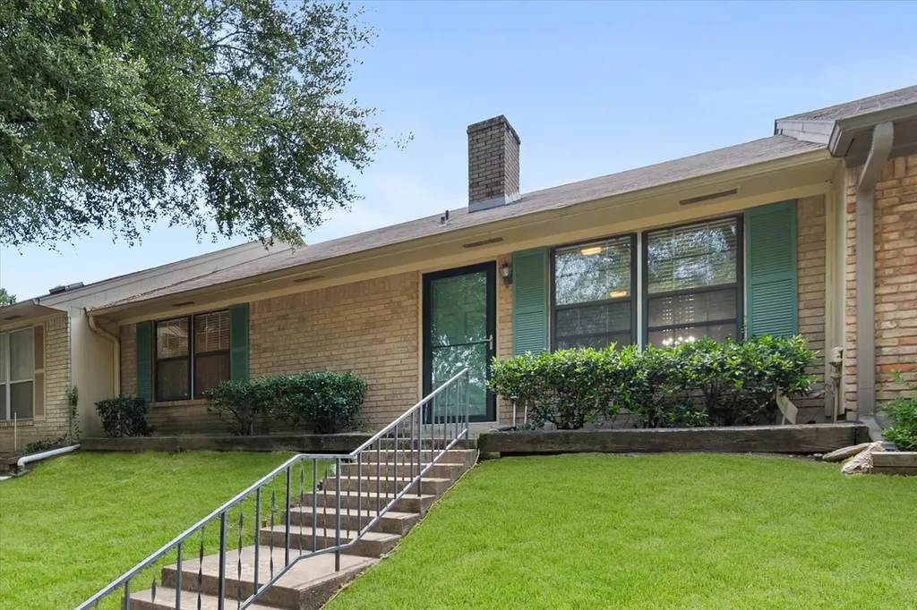 1208 Lexington Drive Corsicana TX 75110