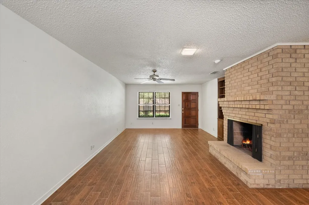 1208 Lexington Drive Corsicana TX 75110