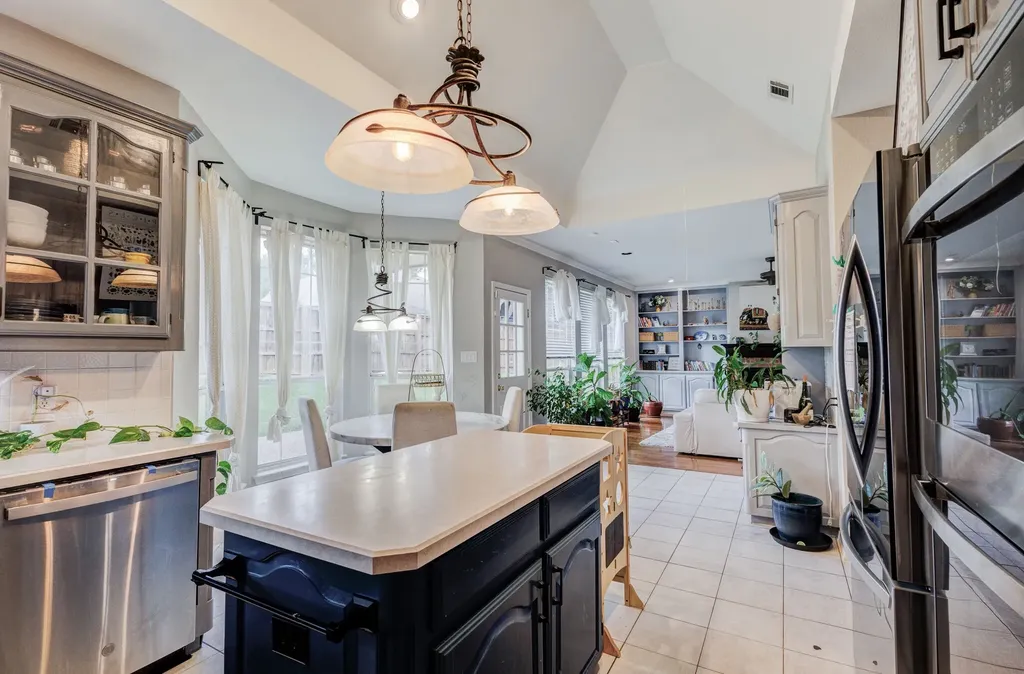 3204 Chaucer Lane Flower Mound TX 75022