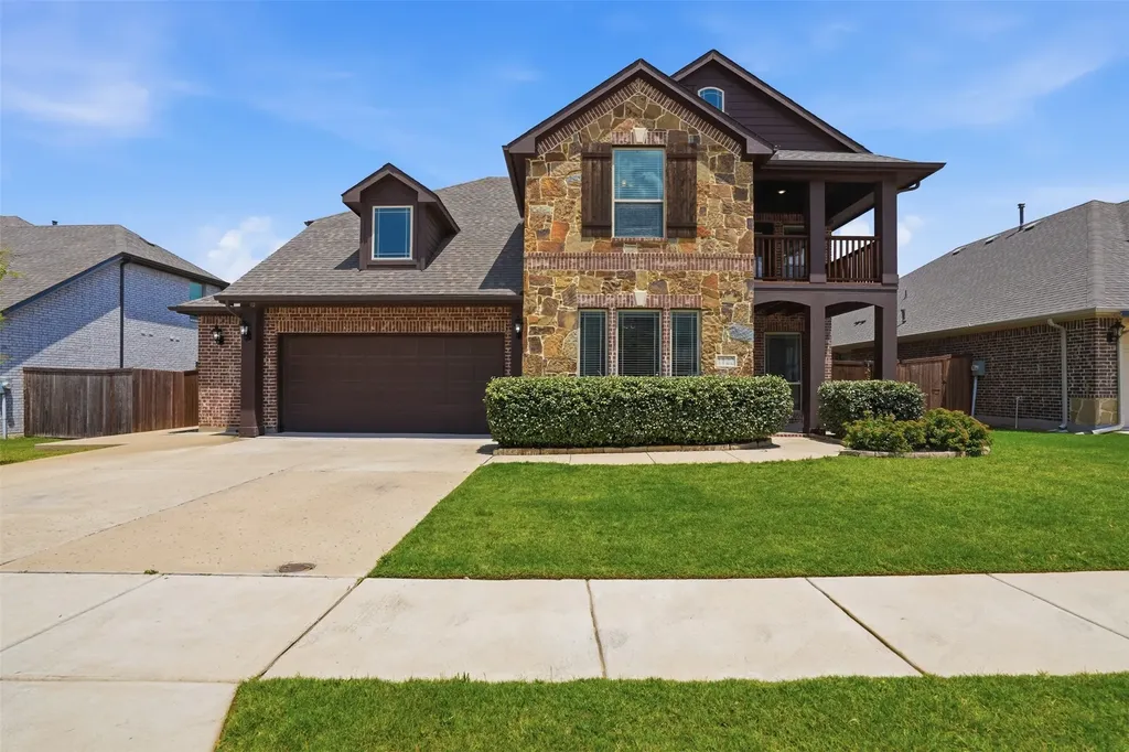 1122 Alderwood Drive Justin TX 76247