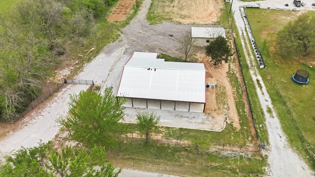 1445 County Road 3690 Paradise TX 76073