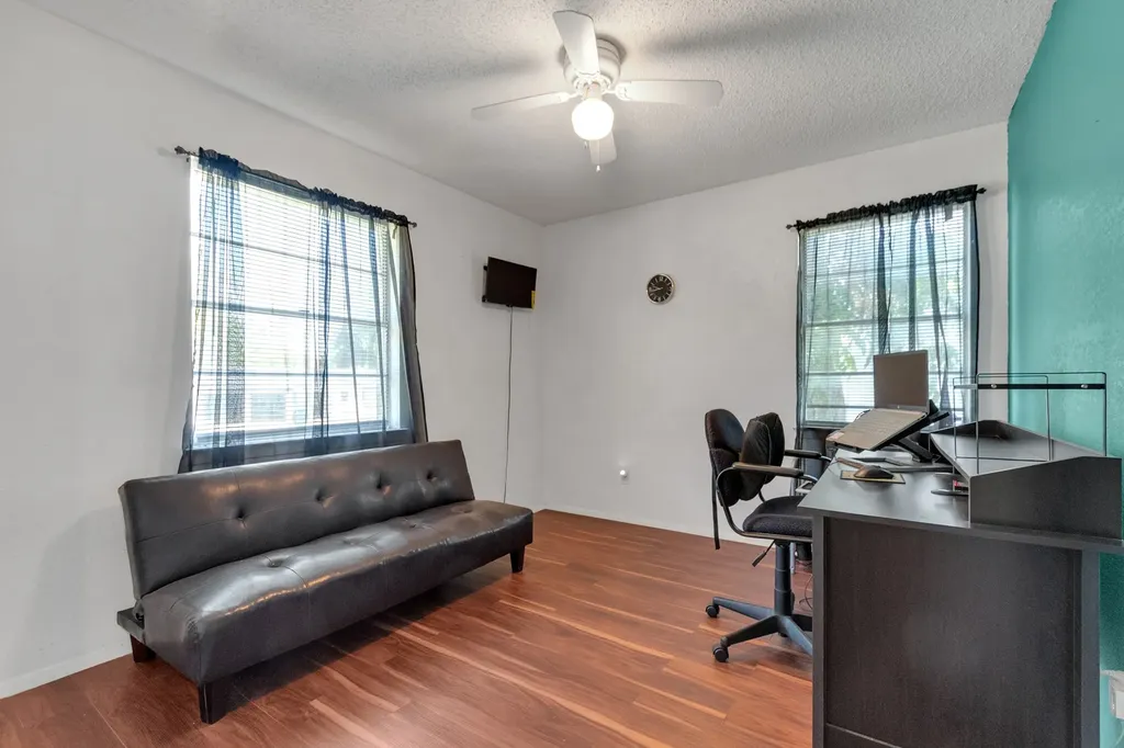 6315 Harmony Lane Dallas TX 75241