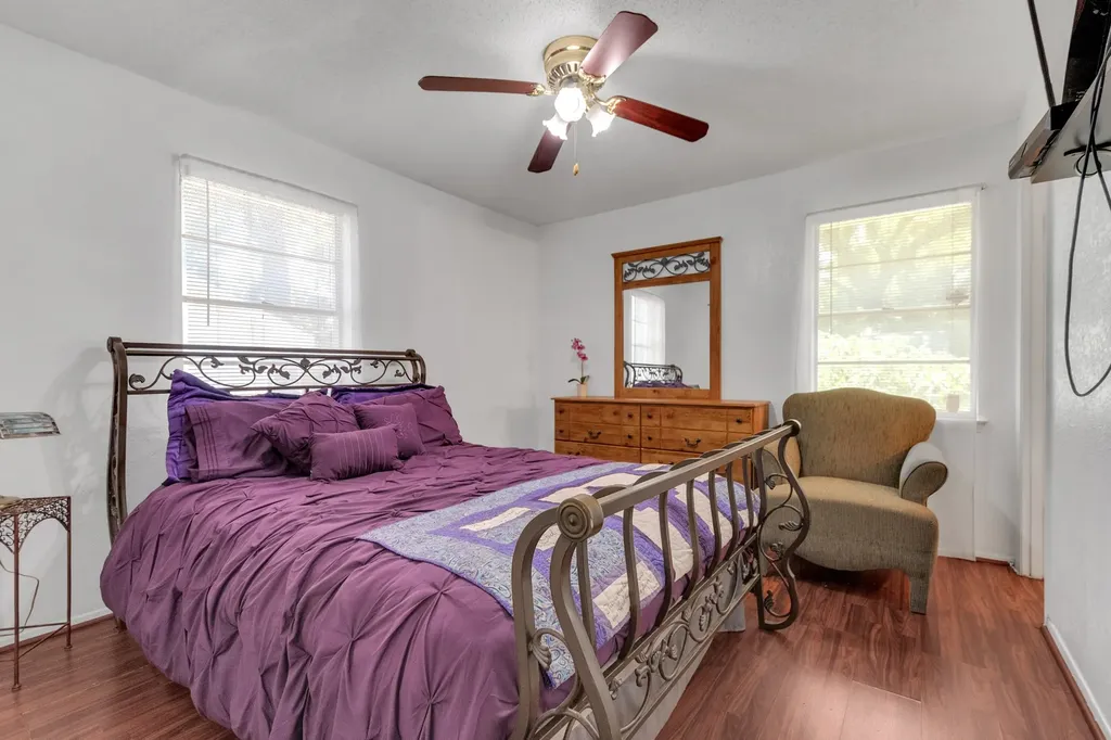6315 Harmony Lane Dallas TX 75241