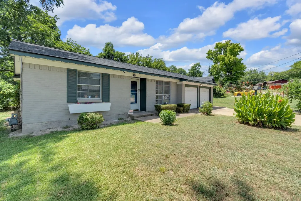 6315 Harmony Lane Dallas TX 75241