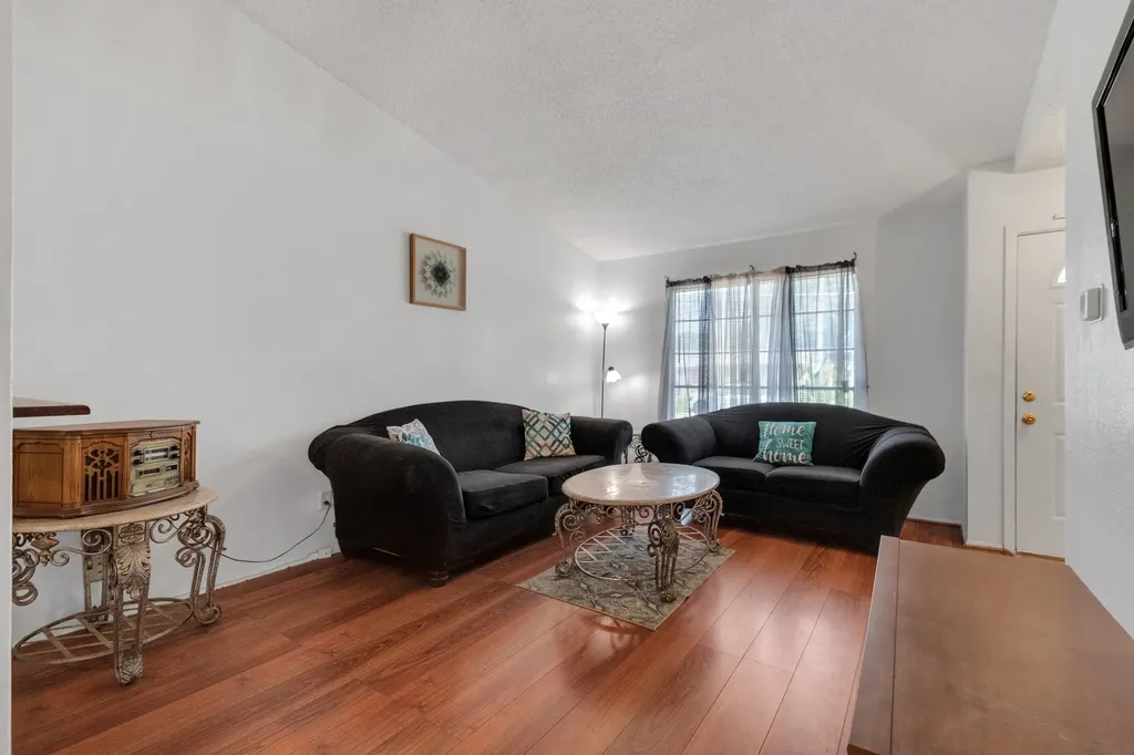 6315 Harmony Lane Dallas TX 75241