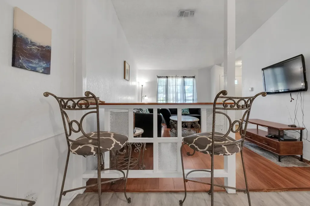 6315 Harmony Lane Dallas TX 75241
