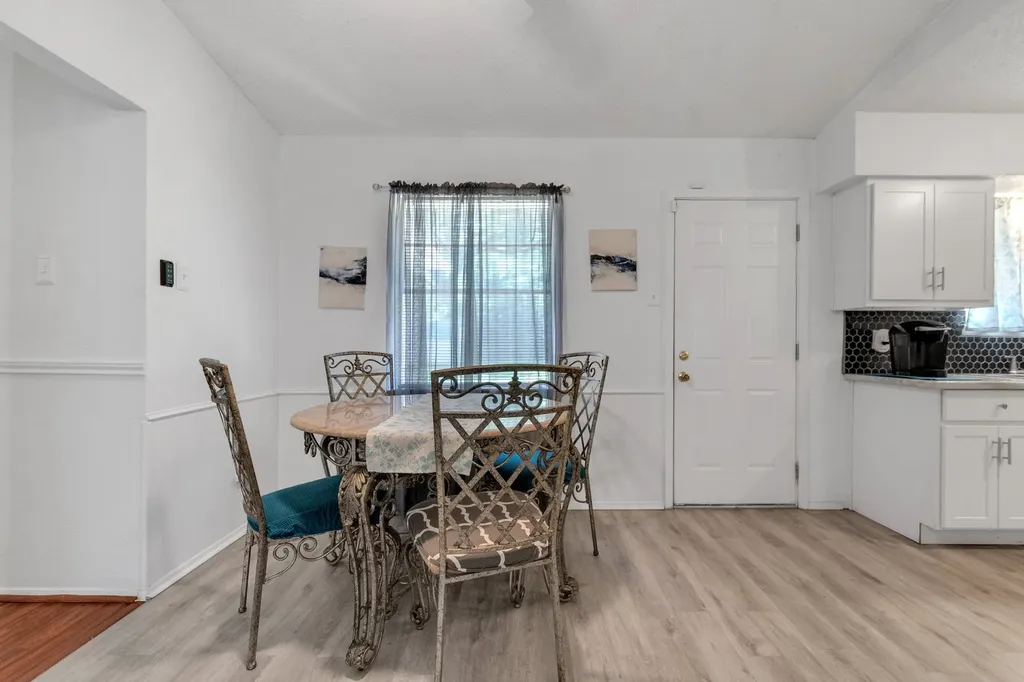 6315 Harmony Lane Dallas TX 75241