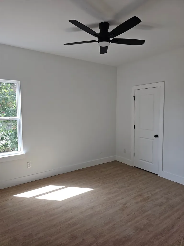 5031 Colonial Avenue Dallas TX 75215