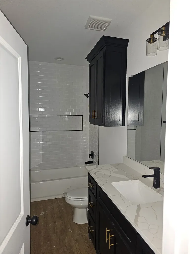 5031 Colonial Avenue Dallas TX 75215