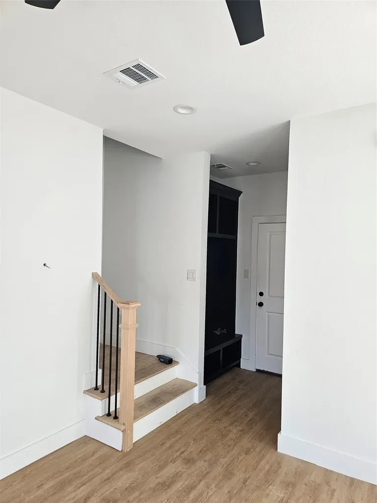 5031 Colonial Avenue Dallas TX 75215