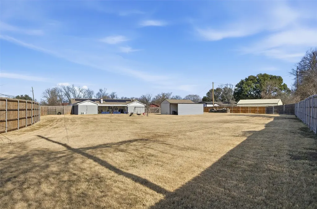 4301 Gram Lane Bellmead TX 76705