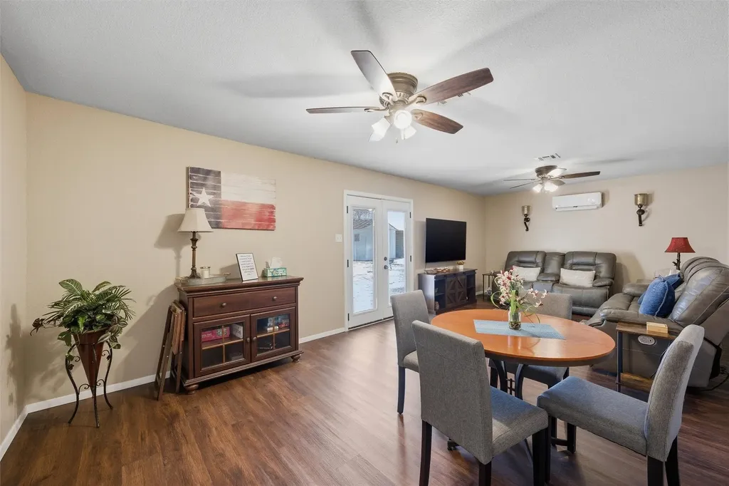 4301 Gram Lane Bellmead TX 76705