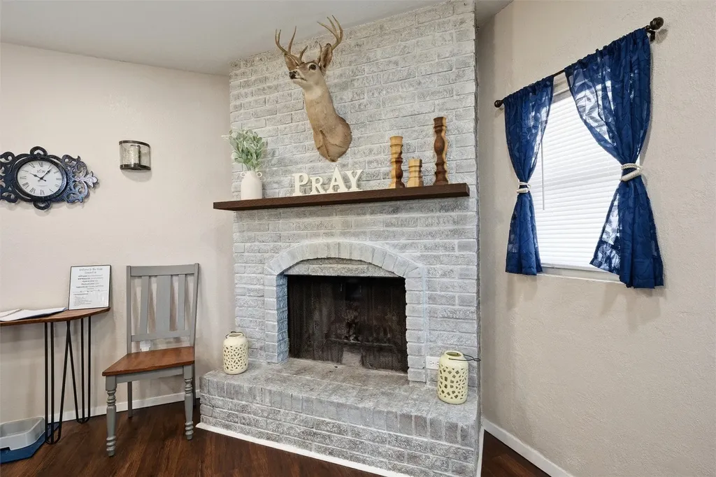 4301 Gram Lane Bellmead TX 76705