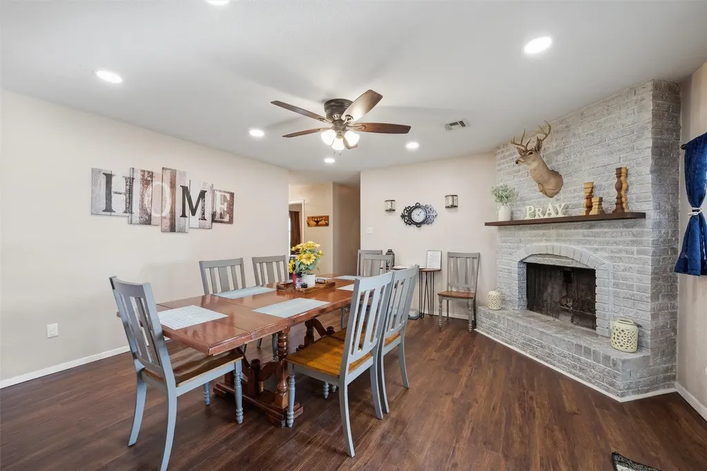 4301 Gram Lane Bellmead TX 76705
